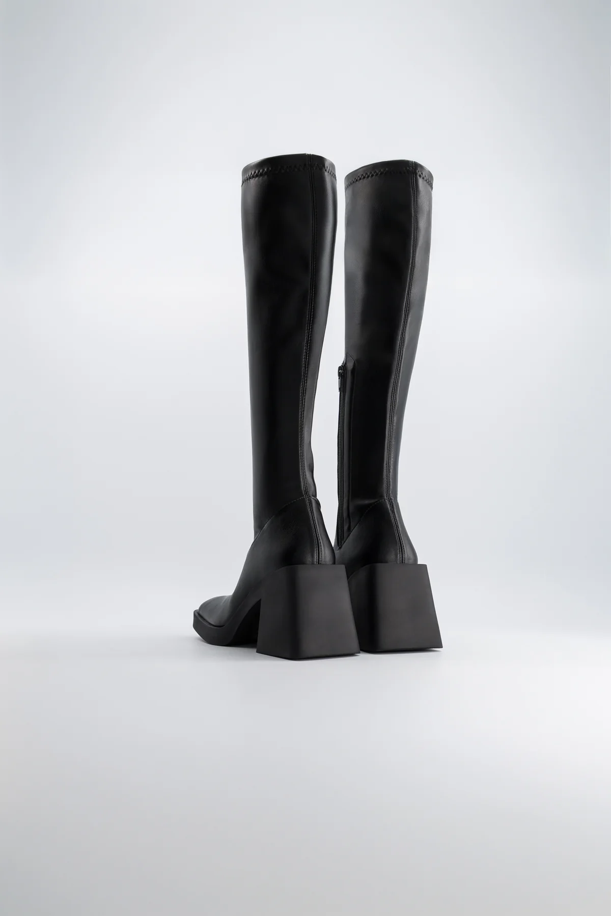 Chloë black high boots - Image 4